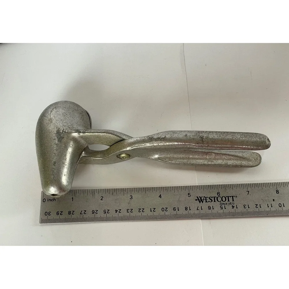 Vintage Alum Mock Chicken Leg Mold Press Kitchen Tool Gadget City BK2 Griffith